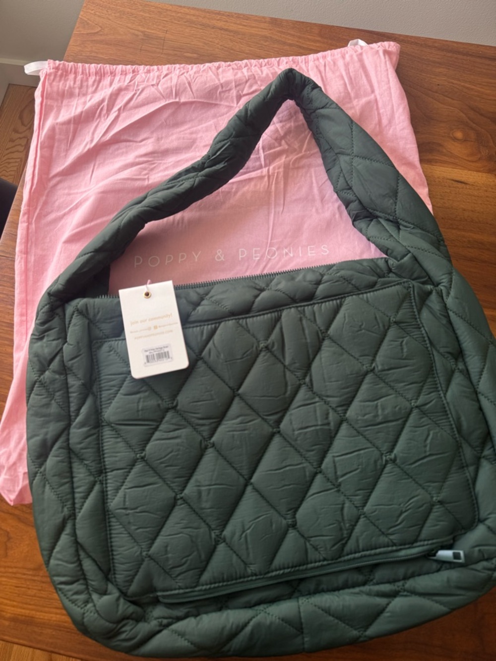 Poppy & Peonies ‘Haul It’ Quilted Shoulder Bag - Heritage Green